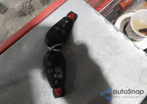 2013 Jeep Grand Cherokee Limited из США, поврежденный, VIN 1C4RJFBT4DC563393